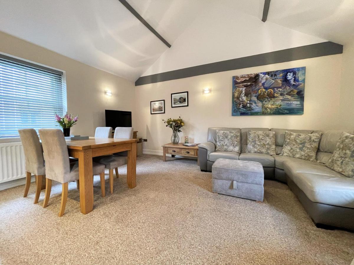 Arthurs Cottage -Charming Courtyard Cottage In The Heart Of Kendal, The Lake District ภายนอก รูปภาพ