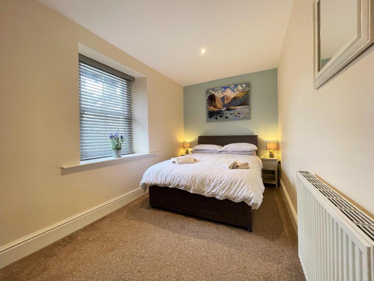 Arthurs Cottage -Charming Courtyard Cottage In The Heart Of Kendal, The Lake District ภายนอก รูปภาพ